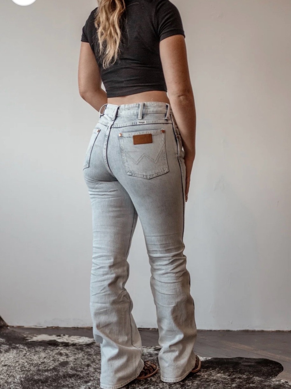 Wrangler Light Wash Boot-Cut Women's Jeans